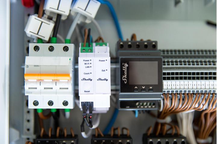 Image du produit Shelly Module complémentaire Pro 3EM Switch (Actionneur de commutation)