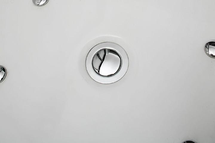 Actual product image Jet-Line Whirlpool VILLA ROMA bathtub