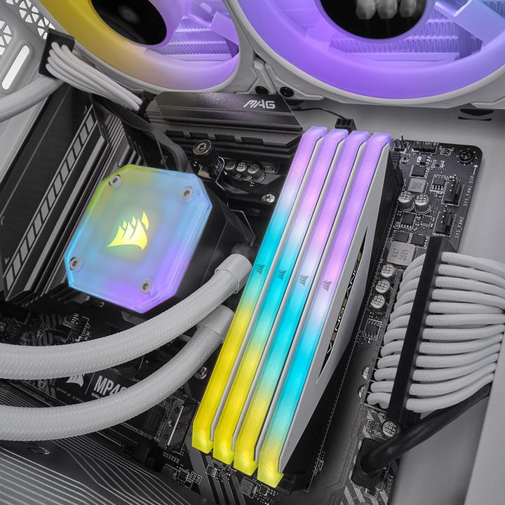 Produktbild Corsair Vengeance RGB RT (4 x 8GB, 3600 MHz, DDR4-RAM, DIMM)
