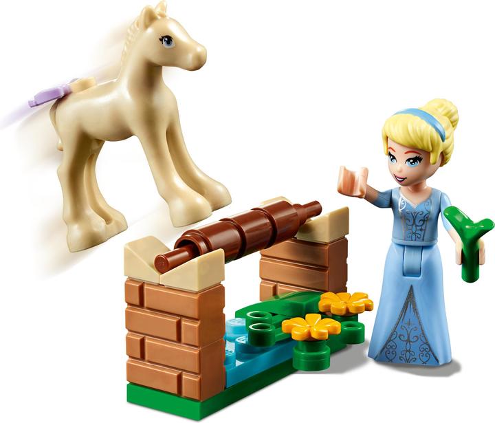 Image du produit LEGO Le château de rêve de Cendrillon (41154, LEGO Disney)