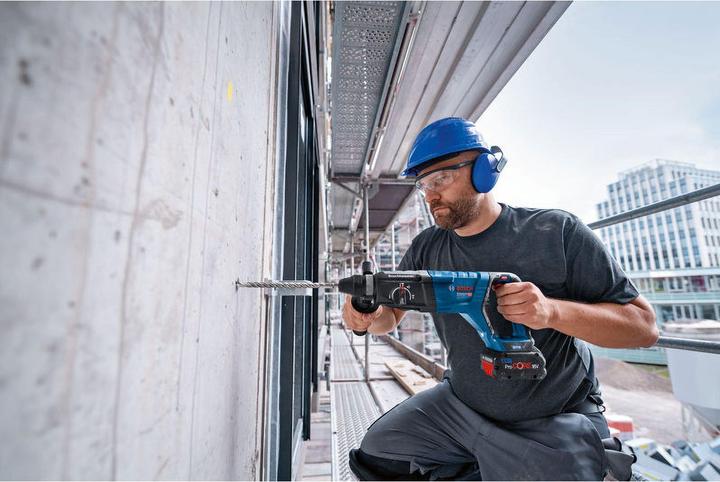 Actual product image Bosch Petfood Cordless rotary hammer GBH 18V-28 D Professional solo, 18 volt (blue/black, without battery and (Without external power source)