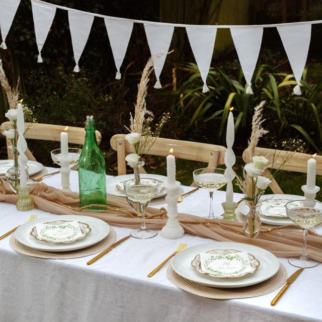 Actual product image TALKING TABLES Wimpelgirlande weiss aus Baumwolle