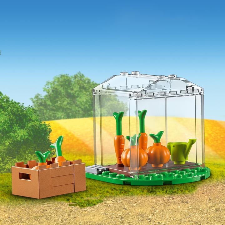 Actual product image LEGO Farm with animals (60346, LEGO City)