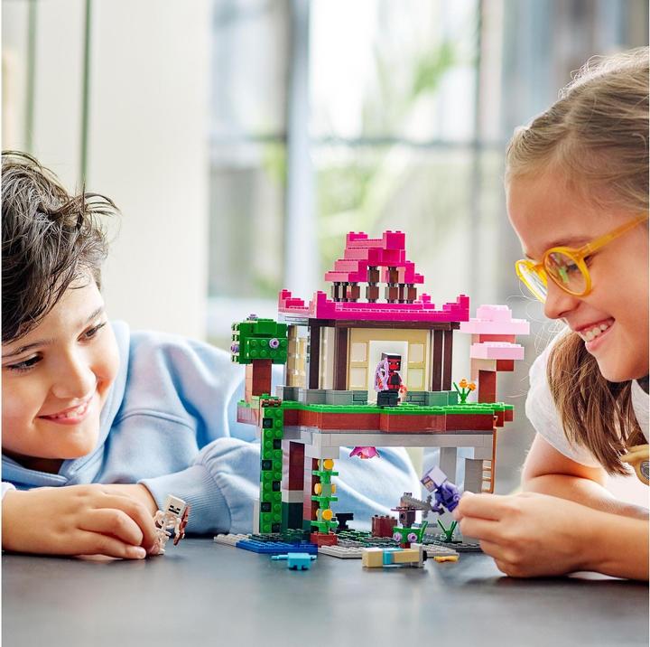 Immagine prodotto LEGO Il campo di allenamento (21183, LEGO Minecraft)