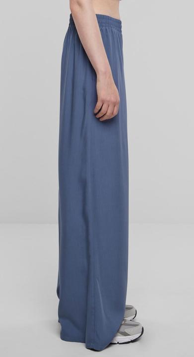 Actual product image Urban Classics Ladies Wide Leg Viscose Pants - 70747 (XS)