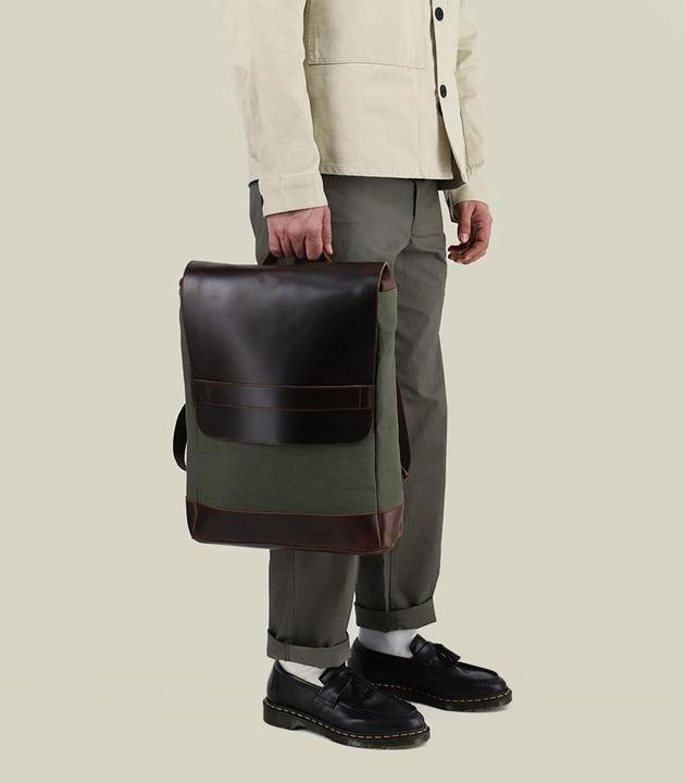 Image du produit Buckle & Seam Sac à dos en toile Morris Canvas Gün / Doublure intérieure (16 l)