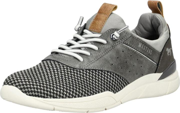 Actual product image Mustang Sneaker (46)