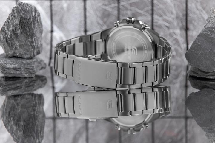 Image du produit Casio Edifice EFV-640DC-3AVUEF (198) (Chronographe, 44 mm)