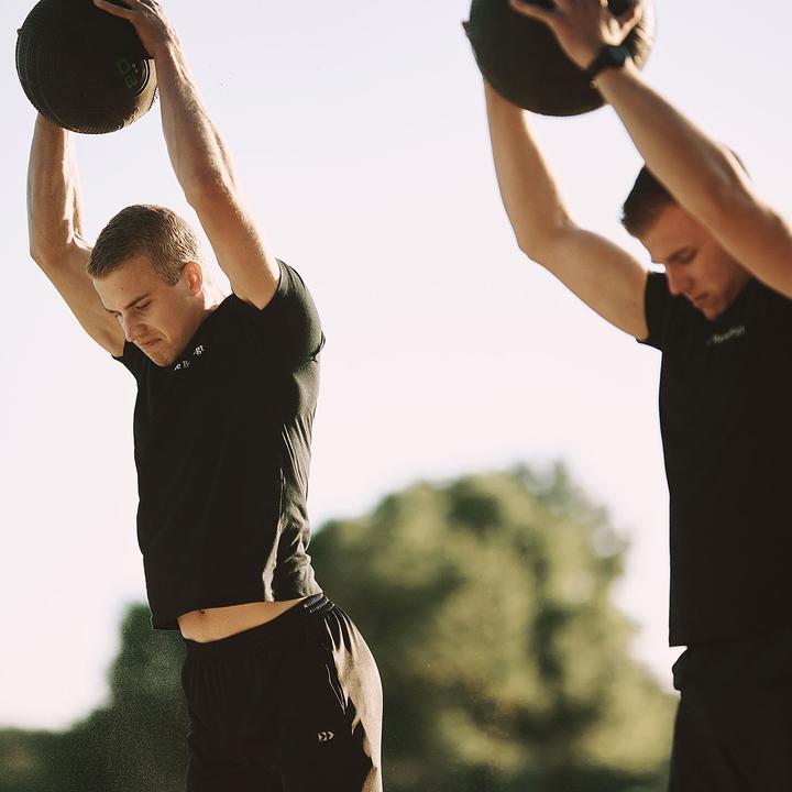 Produktbild Tunturi Slam Ball Cross Training Ball (10 kg, 230 mm)