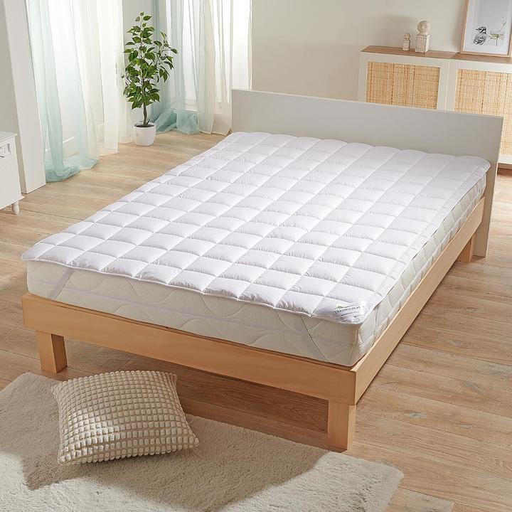 Actual product image Traumschlaf Nature pure new wool mattress topper (100 x 220 cm)