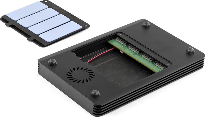 StarTech .com 4 baie Thunderbolt 3&trade, armadio NVMe (M.2 2280)