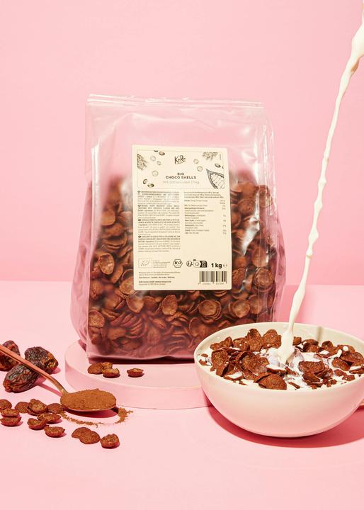 Produktbild KoRo Knusprige Bio Frühstücksgetreidekost-Schalen mit Schokoladengeschmack und Dattelzucker gesüsst (1000 g)