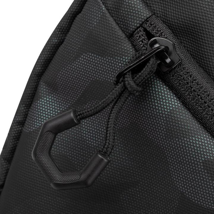 Actual product image Rivacase Travel Bag Sherwood 50L camo 7642 (50 l)