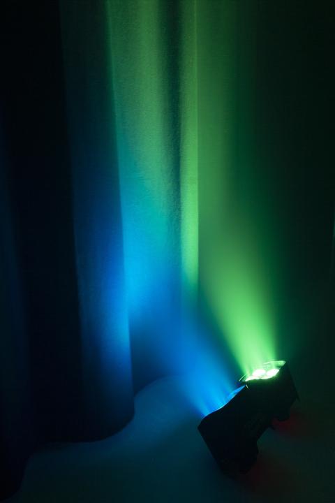 Produktbild BeamZ PAR-Bar BBP54 Akku Uplight (12 W, LED)
