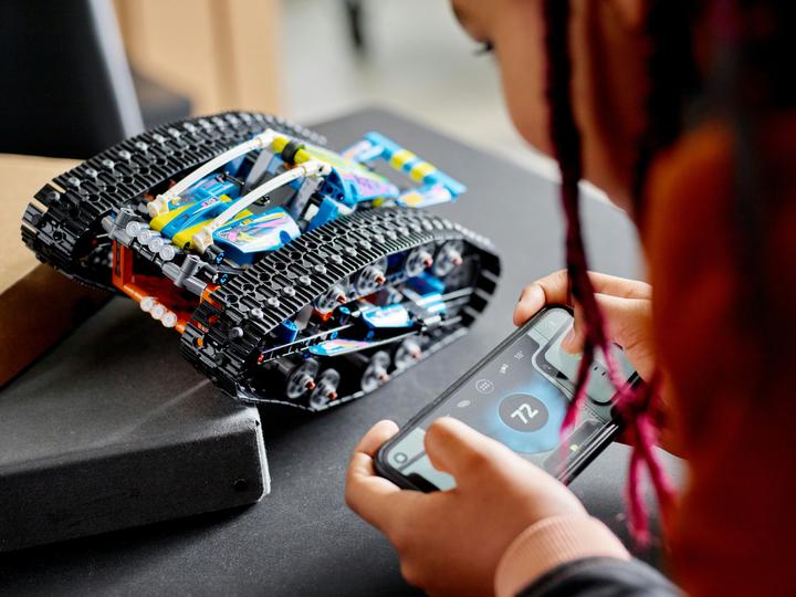 Produktbild LEGO App-gesteuertes Transformationsfahrzeug (42140, LEGO Technic)