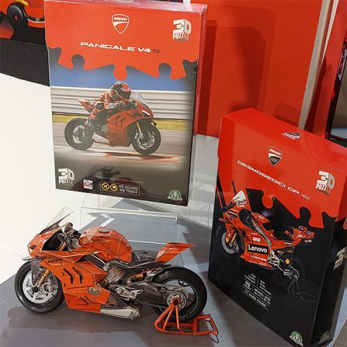 Actual product image GED Motorsport Puzzle 3D Ducati Panigale V4 120pz