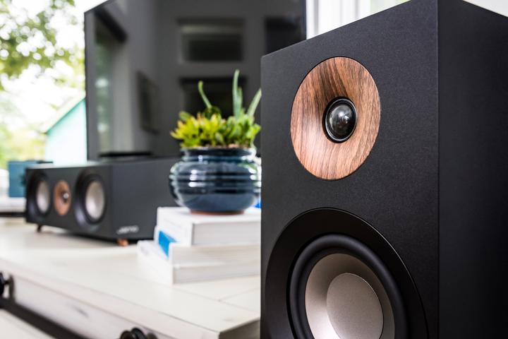 Actual product image Jamo S 809 (1 pair)