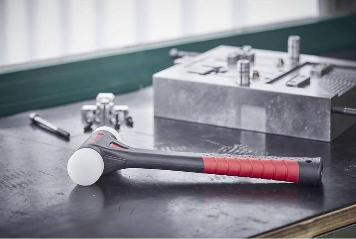 Actual product image Wiha FibreBuzz® soft-face hammer recoilless, polyamide striking head 320 mm | 44598 (740 g)