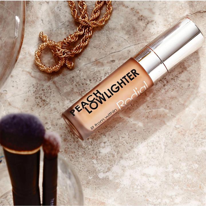 Actual product image Rodial Peach Lowlighter (Rosé)