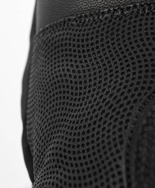 Actual product image Reusch World Cup Warrior Mitten (7)