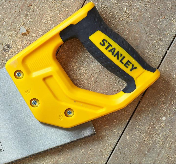 Actual product image Stanley Handsaw Sharpcut (15"/380 mm, foxtail with 11 teeth/inch for fine work, double g