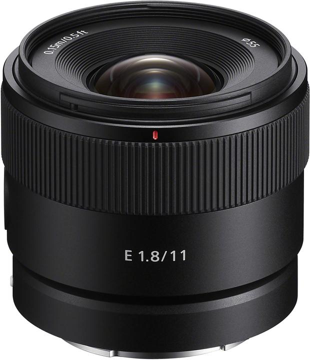Sony E 11mm f/1.8 (Sony E, APS-C / DX)