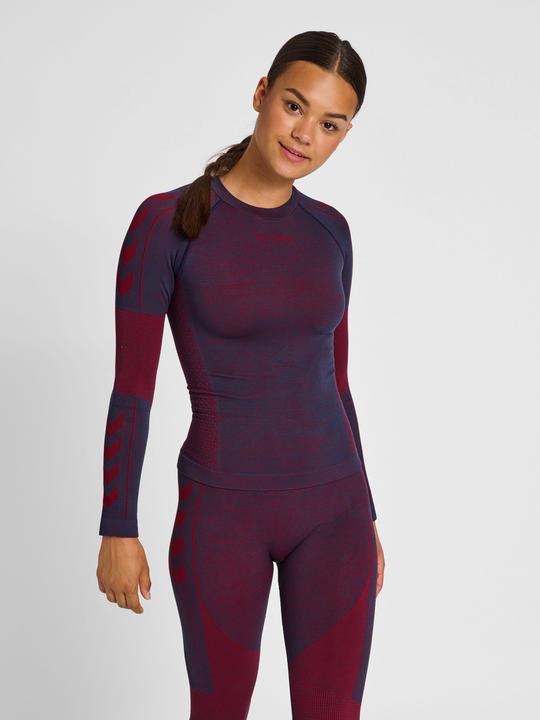 Actual product image hummel Mt Aly Seamless T-Shirt L/S (M)