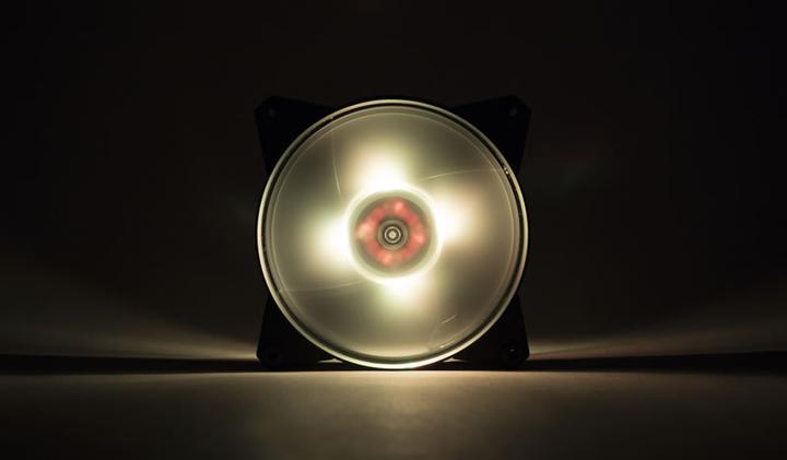 Immagine prodotto Cooler Master Ventola per computer MasterFan Pro 120 Air Flow RGB (120 mm)