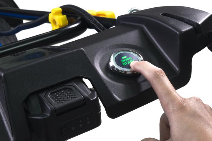 Produktbild Goodyear Rasenmäher 225 ccm, 7.5 PS Elektrostarter mit Benzin (Benzinbetrieb)