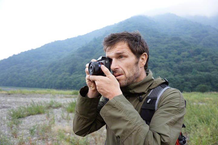 Produktbild Sony Alpha 7 Kit (28 - 70 mm, 24.30 Mpx, Vollformat)