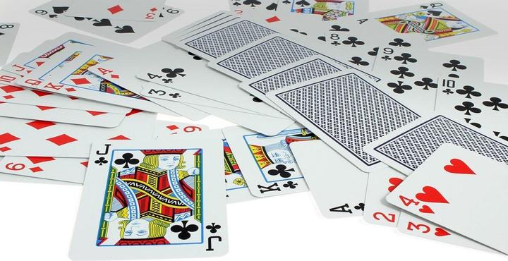 Produktbild Copag Pokerkarten Deck (Deutsch, Französisch, Italienisch, Englisch)