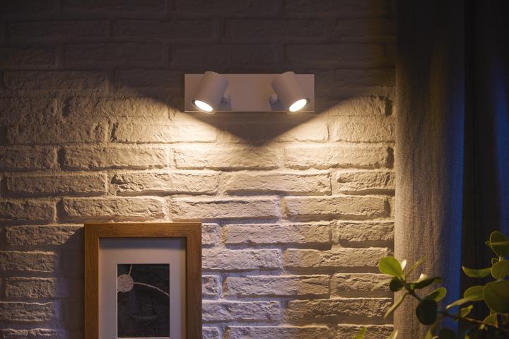 Produktbild Philips Hue Argenta Basis BT (350 lm, GU10)
