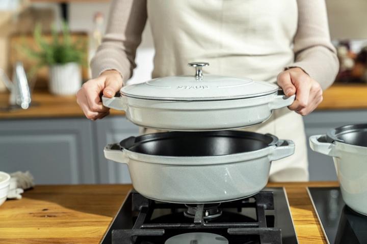 Image du produit Staub Cocotte (24 cm, Ensemble de casseroles et de poêles de cuisson, Fonte)