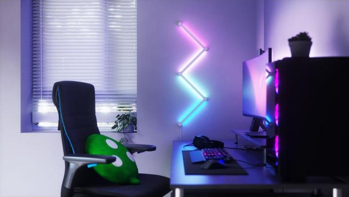 Actual product image Nanoleaf Lines Squared Starter Set (Multicoloured, 252 cm, Indoor)