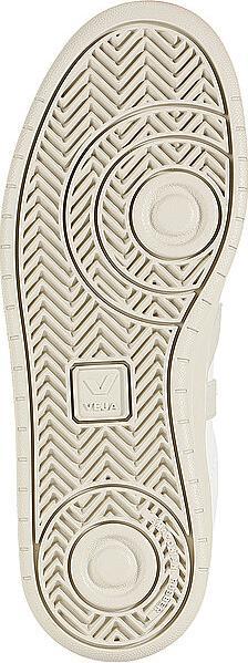 Actual product image Veja Urca (38)