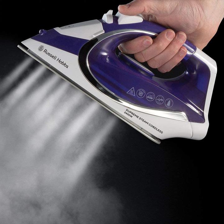 Produktbild Russell Hobbs Dampfbügeleisen 23300-56 (2400 W, 135 g/min)