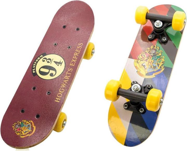 Actual product image Mini Skateboard Out Of Wood (16.93")