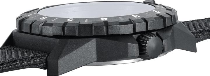 Actual product image Luminox F117 x SKUNK WORKS HERITAGE 6440H SERIES (Pilot watch, 44 mm)