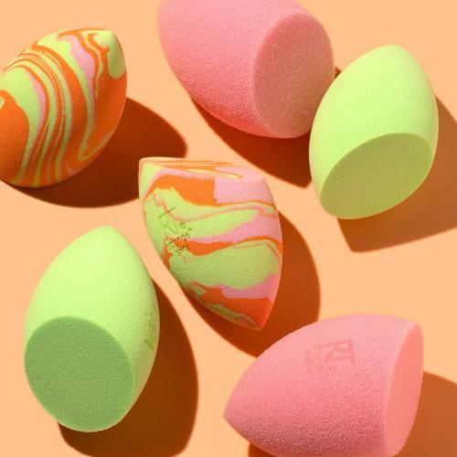 Actual product image Real Techniques Miracle Complexion Sponge Shower Gel Organic White Peach & Organic Nectarine