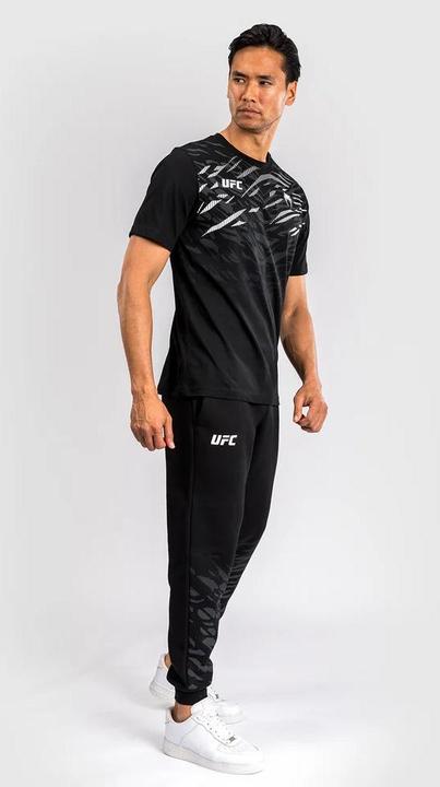 Image du produit UFC Fusion by Venum Replica Men's T-shirt / Schwarz / Small (S)
