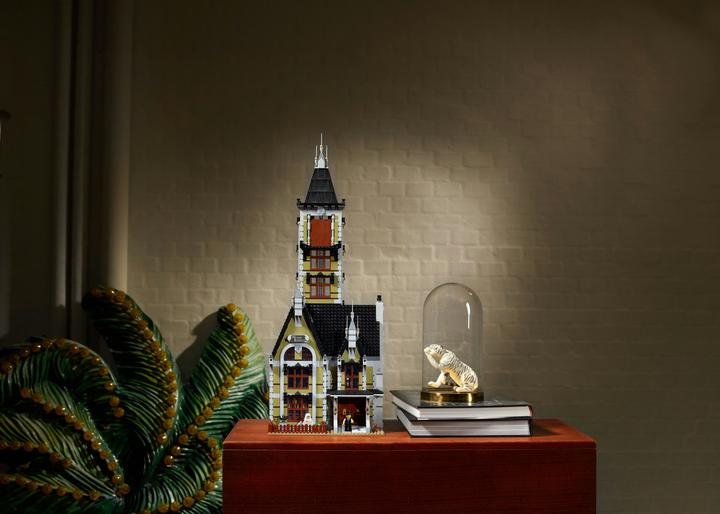 Produktbild LEGO Haunted House (10273, LEGO Creator Expert, LEGO Seltene Sets)