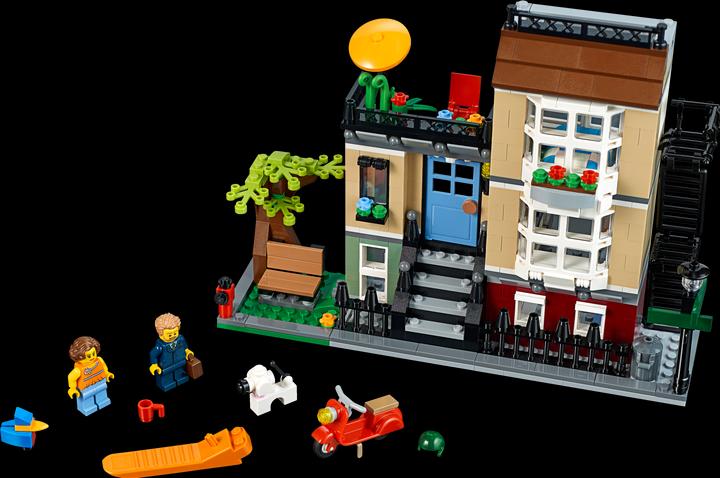 Actual product image LEGO Creator townhouse on Parkstrasse (31065, LEGO Creator Expert)