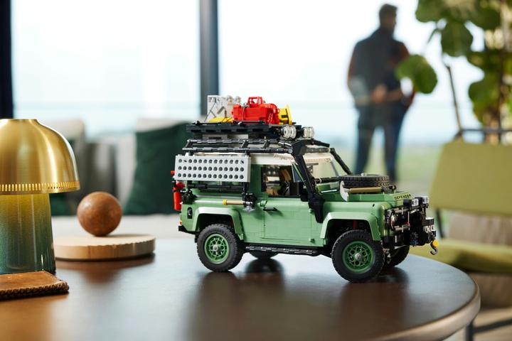 Immagine prodotto LEGO Icone classiche Land Rover Defender 90 10317 (10317, LEGO Icons, Set LEGO rari)