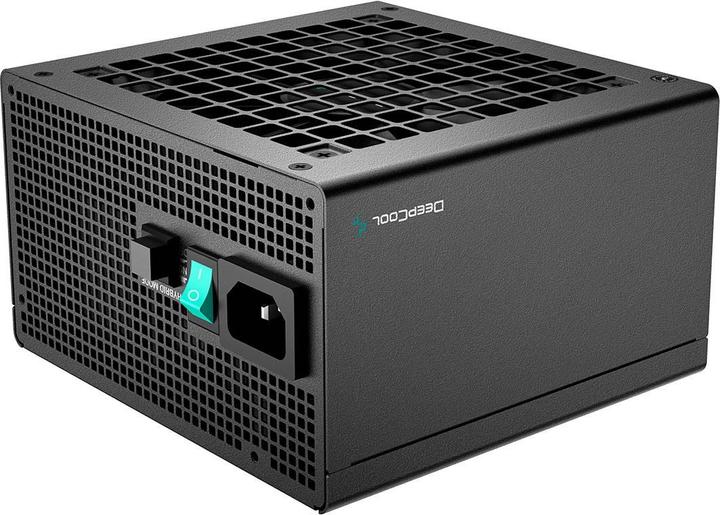 Actual product image Deepcool PQ750M ATX12V V2.4, 750 W, 80 PLUS Gold Certified (750 W)