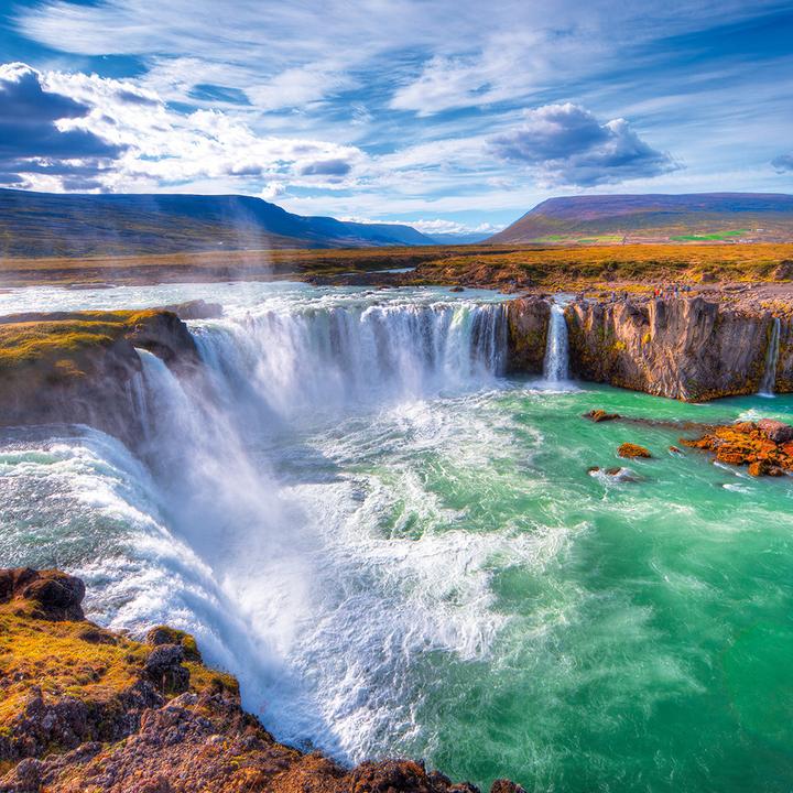 Produktbild Amazing Iceland 2024 (Harter Einband, Englisch, Polnisch, Deutsch, Niederländisch, Französisch, Tschechisch, Italienisch, Spanisch)