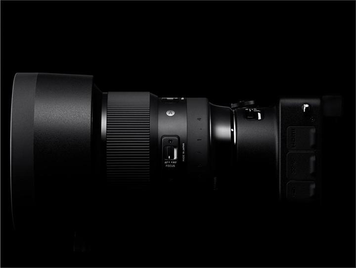 Actual product image Sigma 105mm f/1.4 DG HSM ART, Sony E (Sony E, APS-C / DX, full size)