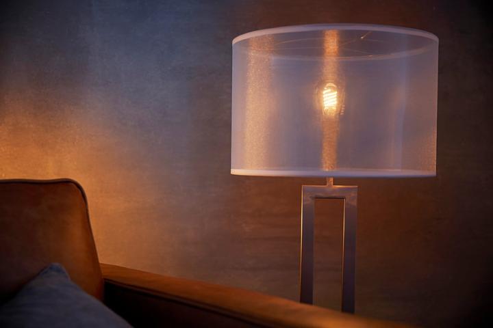 Actual product image Philips Hue White BT (E27, 7 W, 550 lm, 1 x, G)