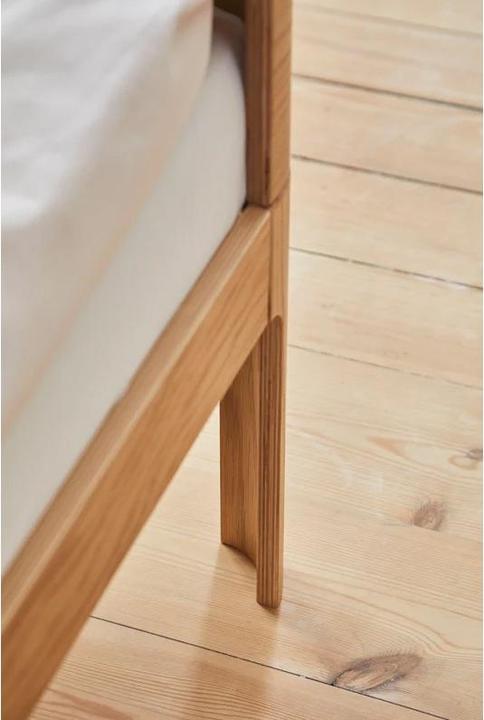 Actual product image Flexa Nova junior bed incl. mattress Oak (70 x 150 cm)