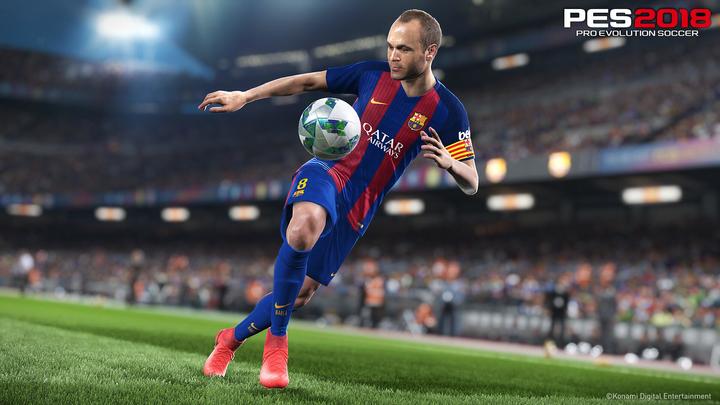 Actual product image Konami Pro Evolution Soccer 2018 Premium Edition Italian Xbox One (Xbox One S, Xbox One X, IT)