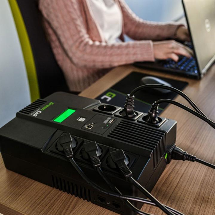 Image du produit GreenCell Cell UPS06 Alimentation sans interruption (ASI) Line-Interactive 999 VA 6 sorties AC (360 VA, 600 W, Line-interactive Onduleur)